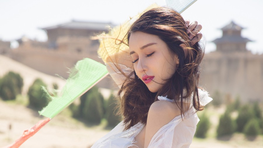 沈宁全新单曲全球首播 追寻梦想《我们都相信爱》